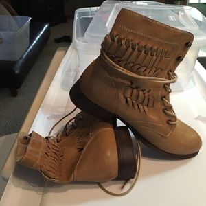 Brand new Tan Buckle boots